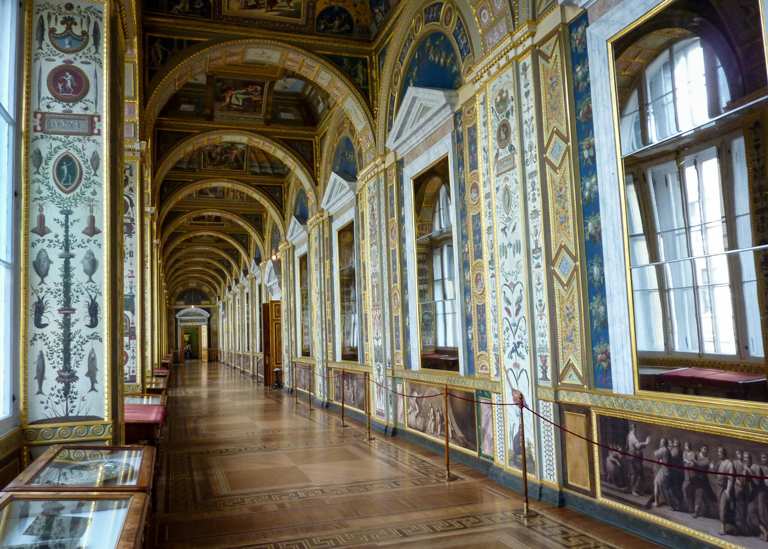 Saint Petersburg, Russia - Free PDF Travel Guidebook